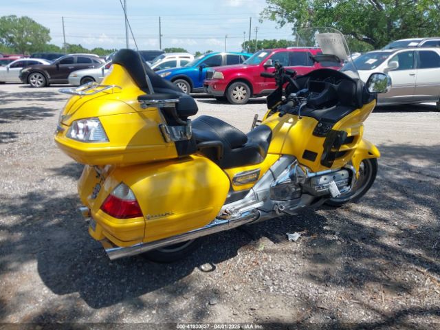 2010 HONDA GL1800 1HFSC47H0AA901888 Photo 3