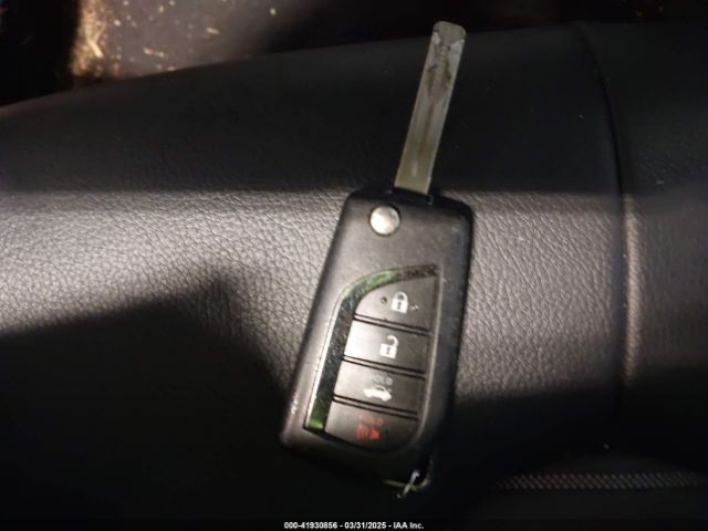 4T1G11AKXLU395850 Toyota CAMRY SE