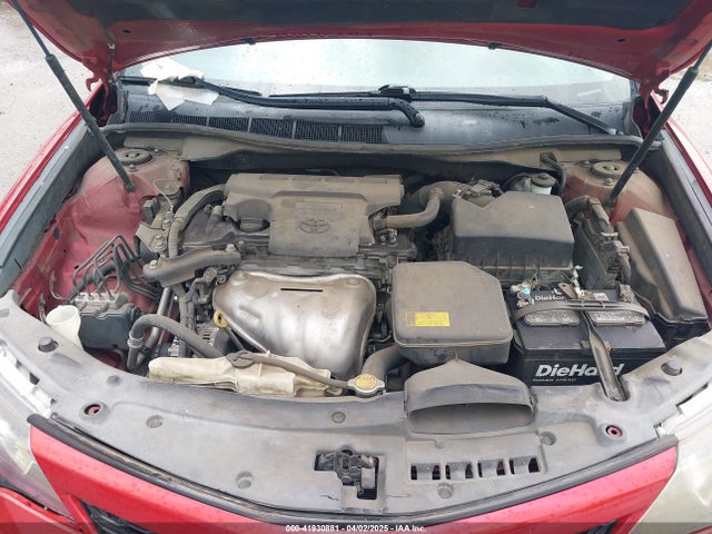 4T1BF1FK3EU736321 Toyota CAMRY SE