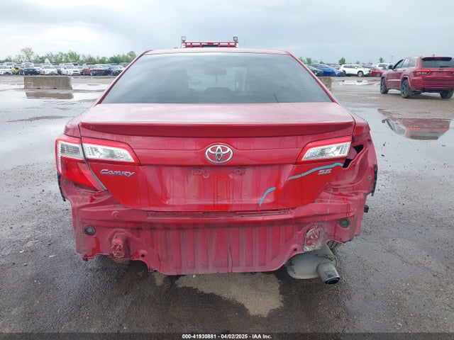 4T1BF1FK3EU736321 Toyota CAMRY SE
