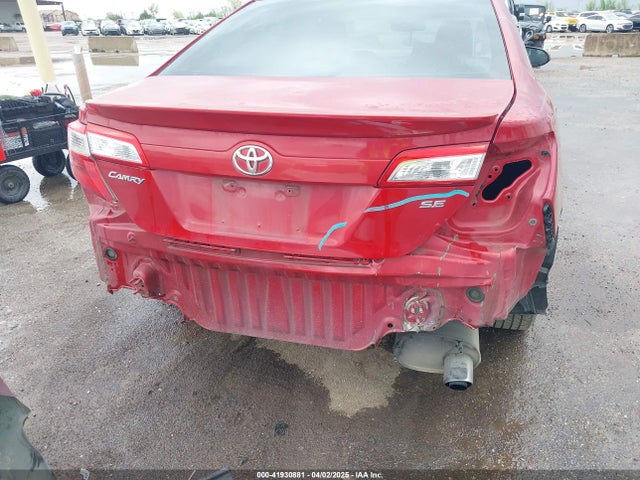 4T1BF1FK3EU736321 Toyota CAMRY SE