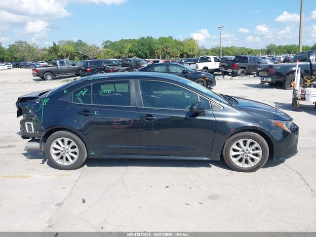 JTDVPRAE3LJ085723 Toyota COROLLA LE