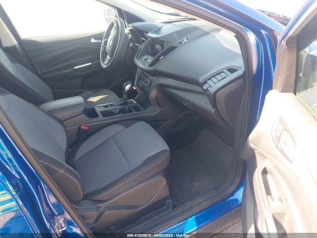 1FMCU9GD6KUA09291 Ford ESCAPE SE