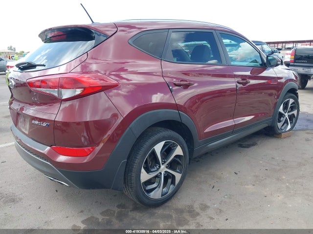 KM8J33A24GU095996 Hyundai Tucson Sport
