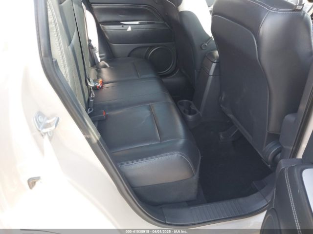 1C4NJDEB8HD110318 Jeep Compass High Altitude 4x4