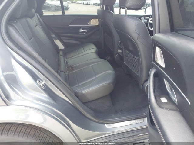 4JGFB4JB3PA922922 Mercedes-Benz m264
