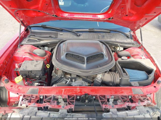 2C3CDZFJ6GH236331 Dodge Challenger 392 Hemi Scat Pack Shaker