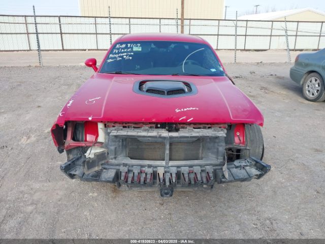 2C3CDZFJ6GH236331 Dodge Challenger 392 Hemi Scat Pack Shaker