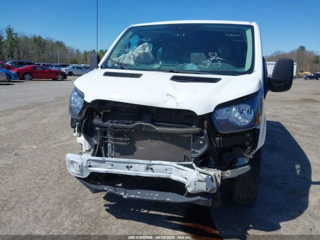 1FTYE1ZM7JKA08831 Ford Transit-150