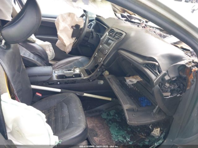 3FA6P0G71HR161404 Ford FUSION S