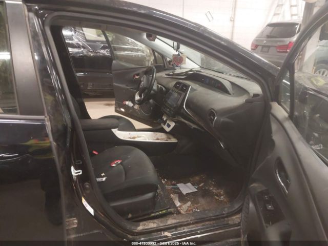 JTDKARFU0G3025607 Toyota Prius Three