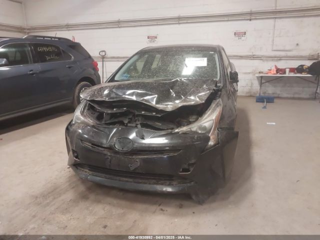 JTDKARFU0G3025607 Toyota Prius Three
