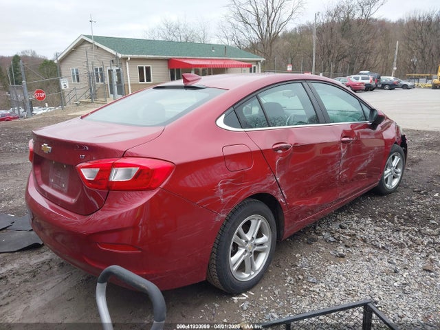 1G1BE5SM9H7197639 Chevrolet Cruze Lt Auto