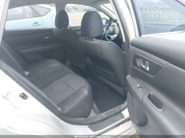 1N4AL3AP1HC249318 Nissan Altima 2.5 S