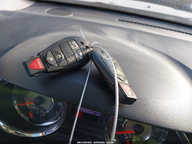 2C4RC1BG1ER209212 Chrysler Town & Country Touring