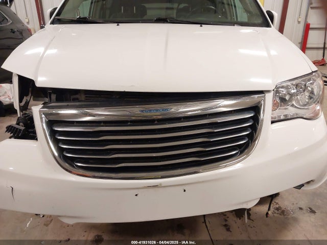 2C4RC1BG1ER209212 Chrysler Town & Country Touring