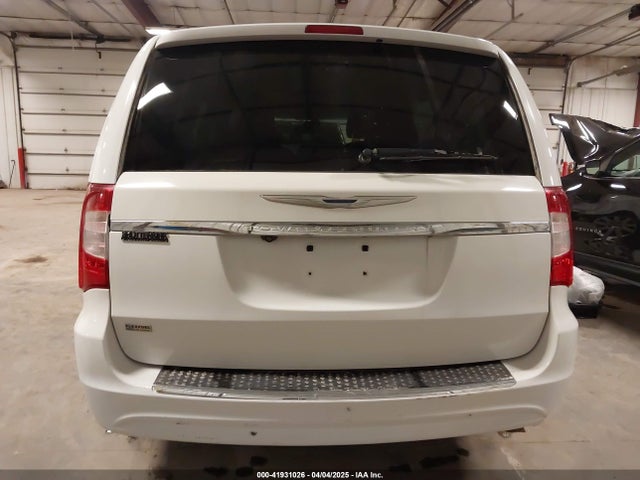 2C4RC1BG1ER209212 Chrysler Town & Country Touring
