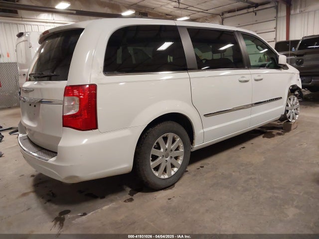2C4RC1BG1ER209212 Chrysler Town & Country Touring