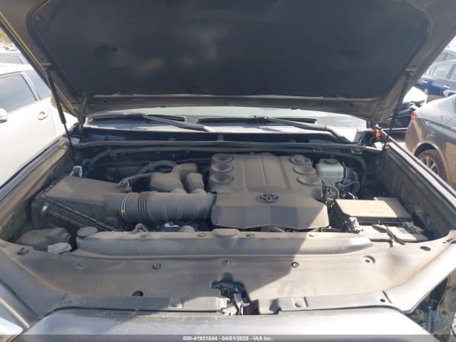 JTEBU5JR0G5297142 Toyota 4RUNNER SR5