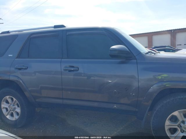JTEBU5JR0G5297142 Toyota 4RUNNER SR5