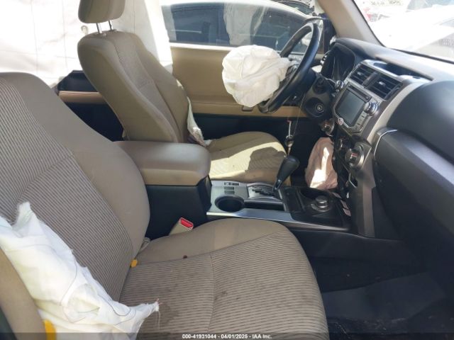 JTEBU5JR0G5297142 Toyota 4RUNNER SR5