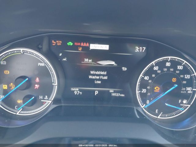 JTEAAAAH5PJ140489 Toyota VENZA LE