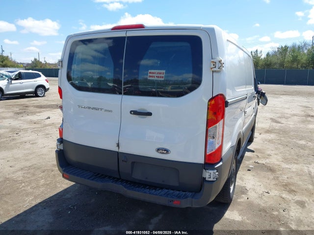 1FTYR1YM6JKA34729 Ford Transit-250