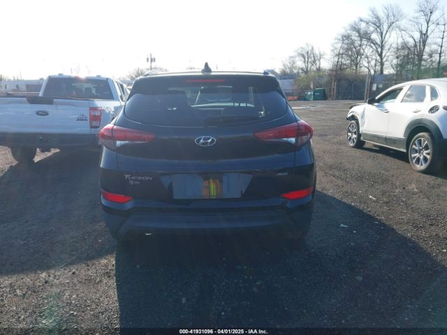 KM8J3CA47JU689409 Hyundai Tucson Sel Plus