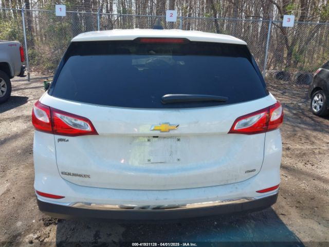 2GNAXUEVXM6103006 Chevrolet Equinox Awd Lt