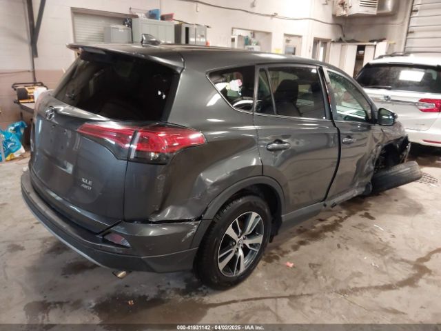 2T3RFREVXJW788412 Toyota Rav4 Xle