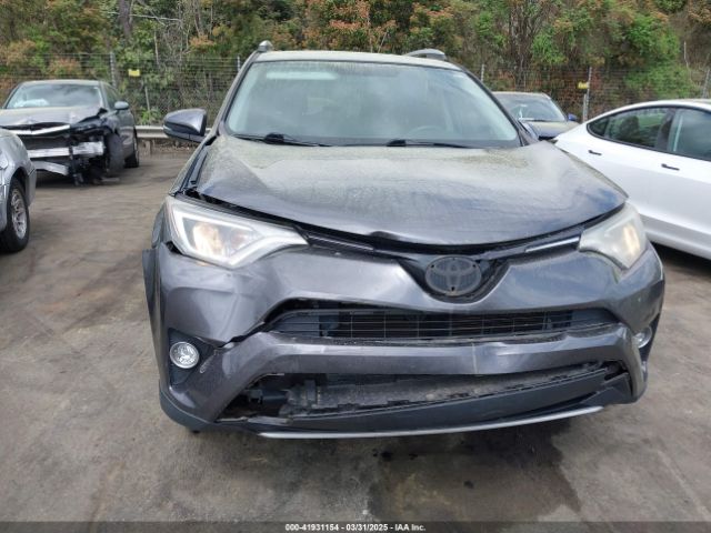 2T3WFREV8GW288227 Toyota Rav4 Xle