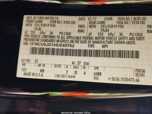 1FMCU0JD1HUE65762 Ford Escape Titanium