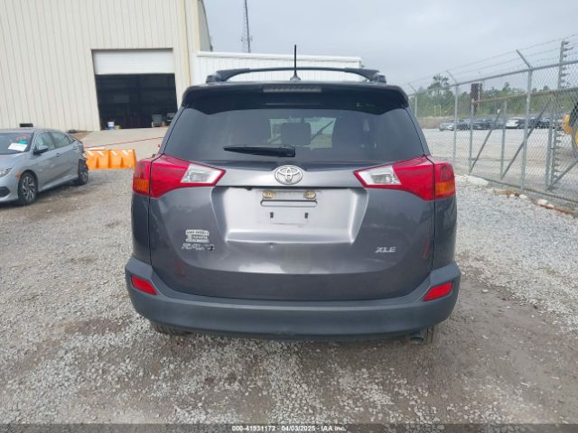 JTMWFREV3FJ058284 Toyota Rav4 Xle