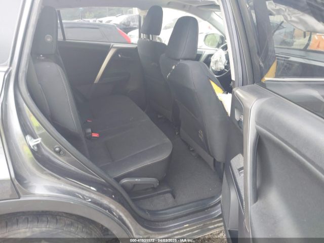 JTMWFREV3FJ058284 Toyota Rav4 Xle