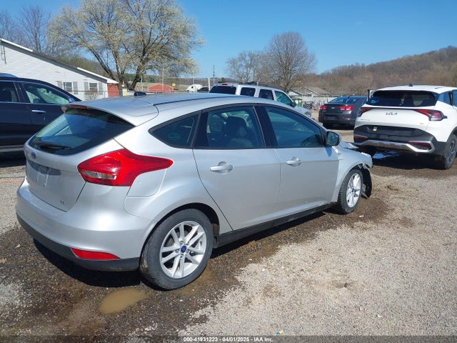 1FADP3K28JL236981 Ford FOCUS SE