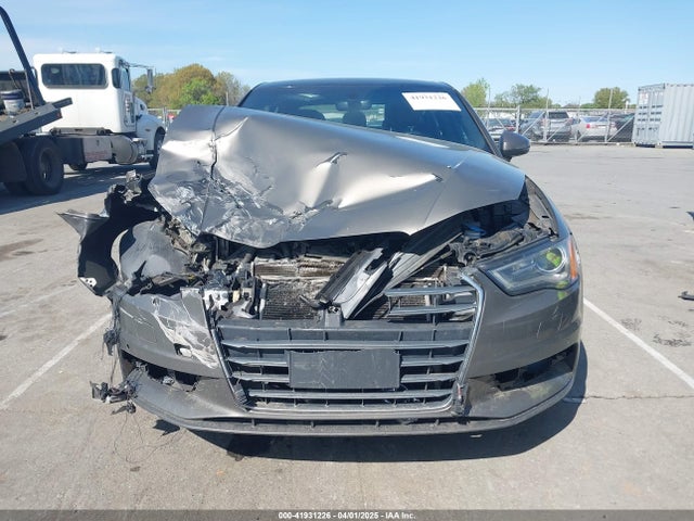 WAUB8GFF8G1020827 Audi A3 PREMIUM
