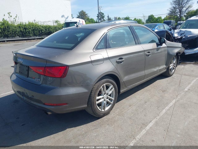WAUB8GFF8G1020827 Audi A3 PREMIUM