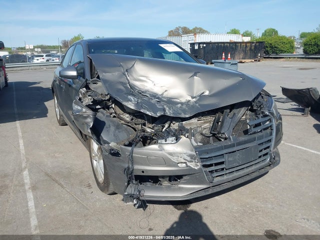 WAUB8GFF8G1020827 Audi A3 PREMIUM