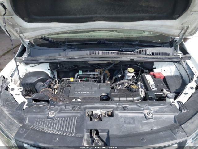 KL7CJKSB3LB043502 Chevrolet Trax Fwd Ls