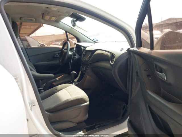KL7CJKSB3LB043502 Chevrolet Trax Fwd Ls
