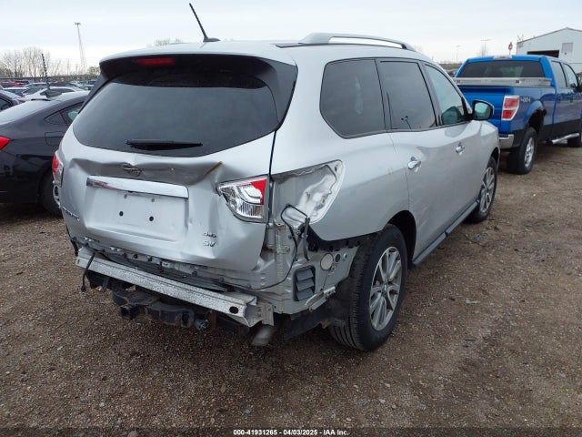 5N1AR2MM8GC658933 Nissan Pathfinder Sv