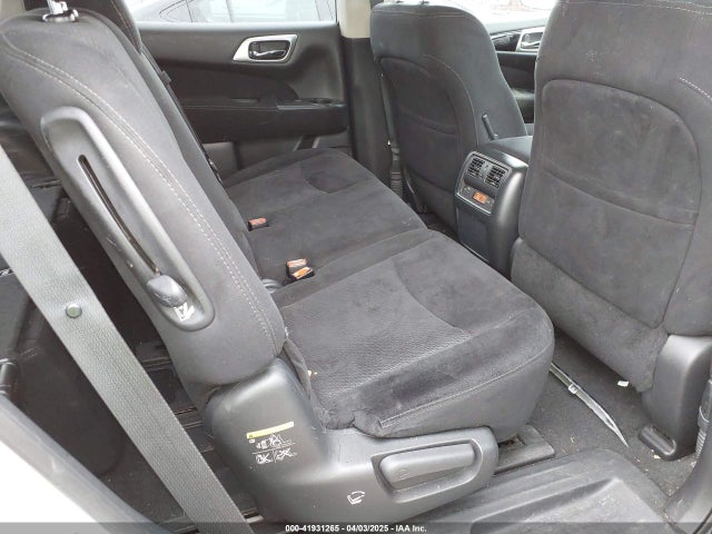 5N1AR2MM8GC658933 Nissan Pathfinder Sv