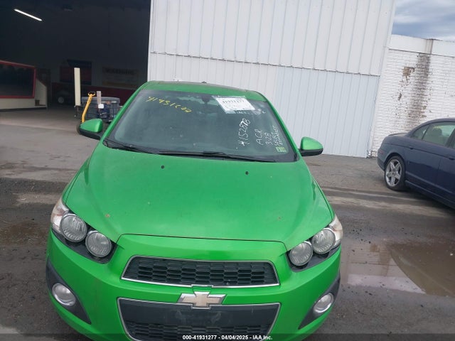 1G1JC5SH7F4152878 Chevrolet Sonic Lt Auto