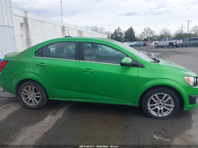 1G1JC5SH7F4152878 Chevrolet Sonic Lt Auto