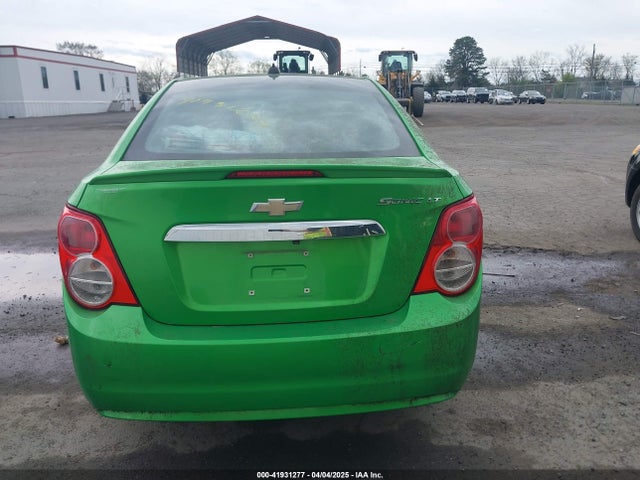 1G1JC5SH7F4152878 Chevrolet Sonic Lt Auto