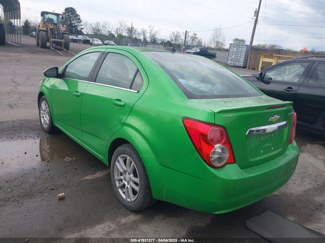 1G1JC5SH7F4152878 Chevrolet Sonic Lt Auto