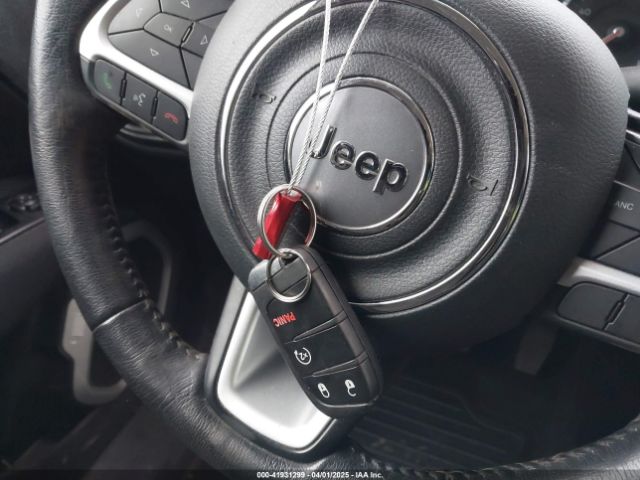 ZACNJBBB9LPL55631 Jeep Renegade Latitude 4x4