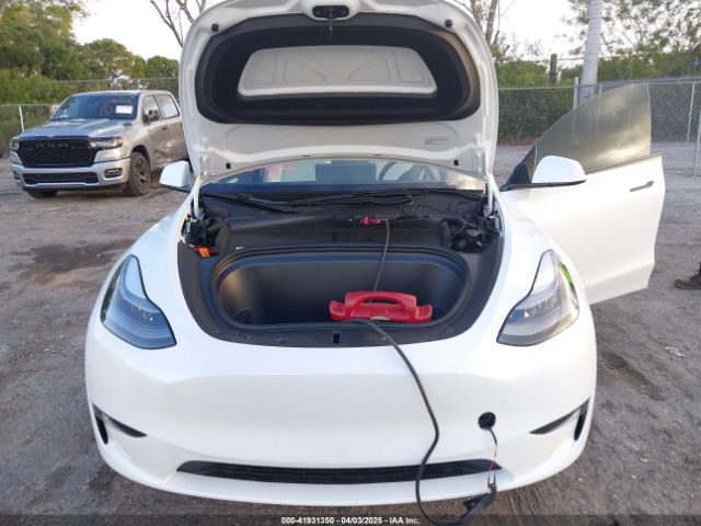 2025 TESLA MODEL Y 7SAYGDEE7SA345718 Photo 9