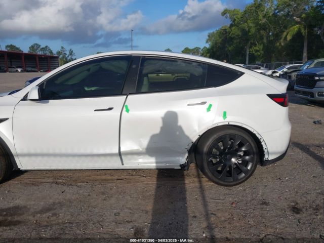 2025 TESLA MODEL Y 7SAYGDEE7SA345718 Photo 5