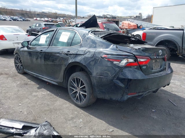4T1G11AK4NU620878 Toyota CAMRY SE